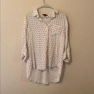 High-low button up